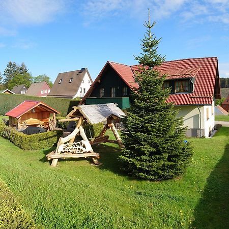 Hotel Und Berggasthof Zum Sonnenhof 소르지 외부 사진