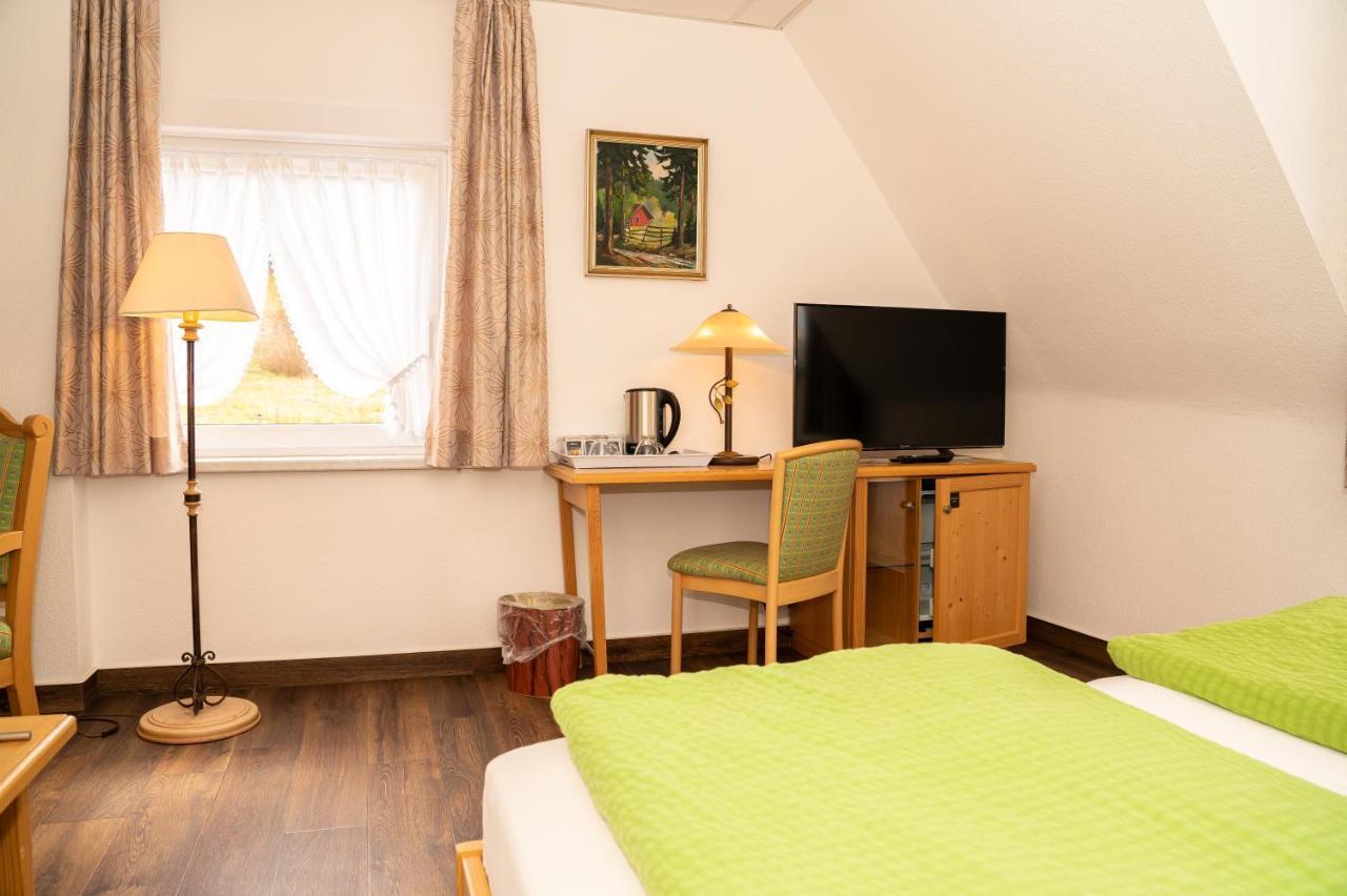 Hotel Und Berggasthof Zum Sonnenhof 소르지 외부 사진