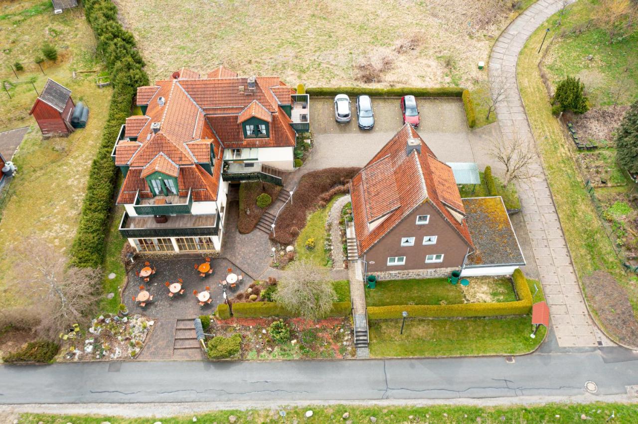 Hotel Und Berggasthof Zum Sonnenhof 소르지 외부 사진